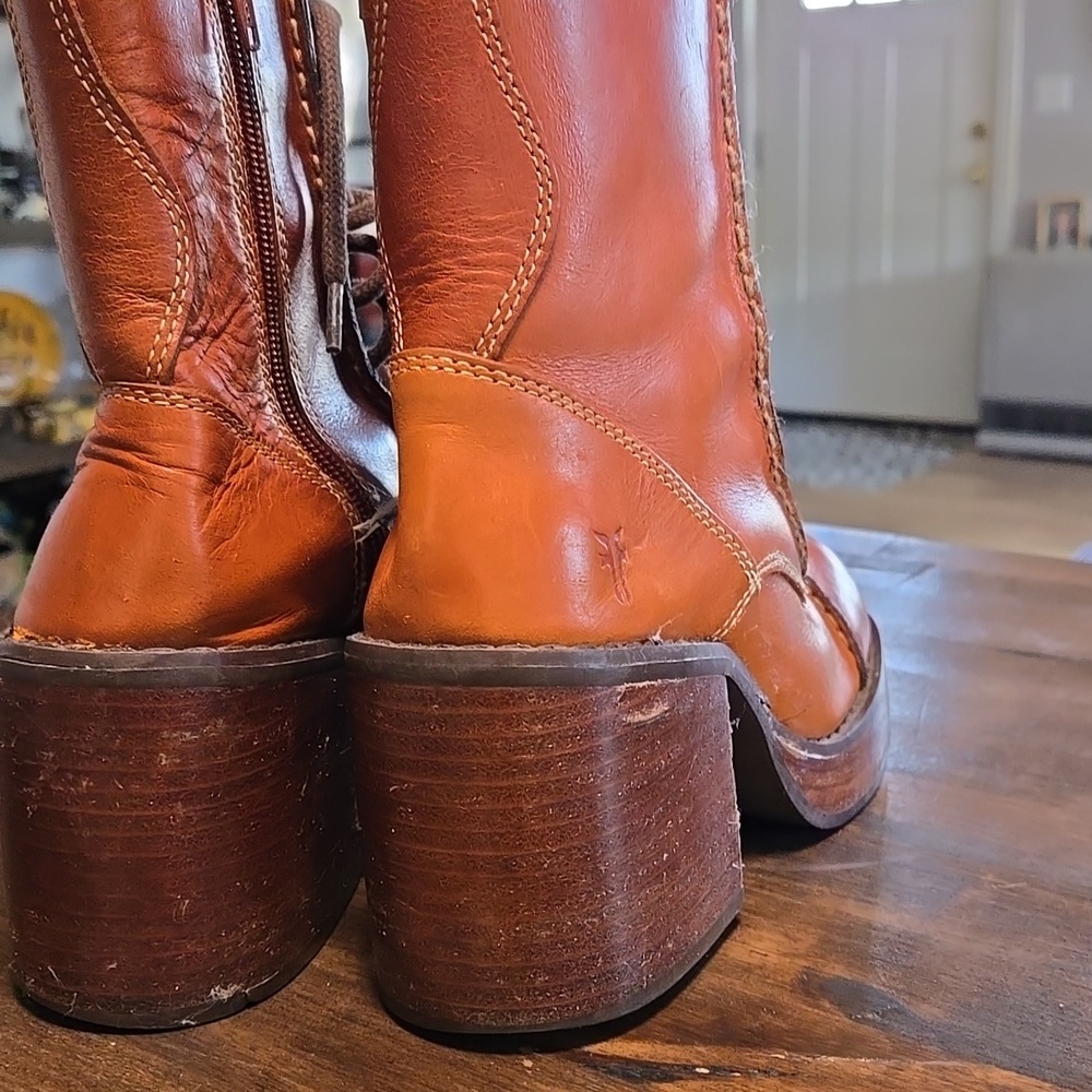 Y2K Frye Villager Lace Ups Size 7  Zip Closure Platform Perfection 3 Inch Heel - Picture 4 of 11